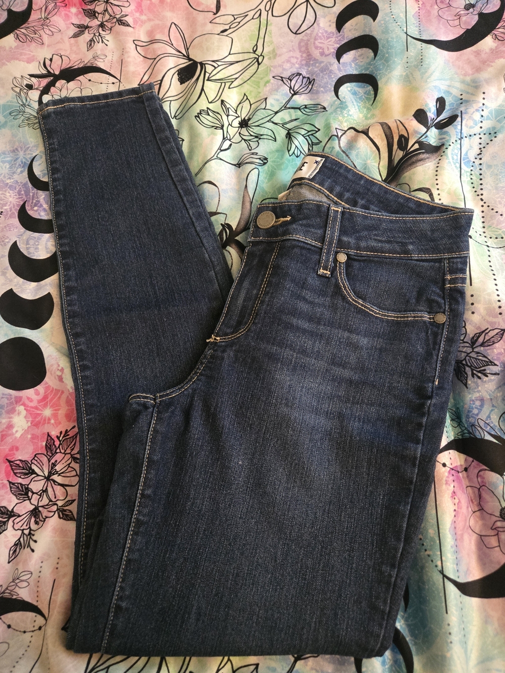 PAIGE Indigo Skinny Stretch Jeans